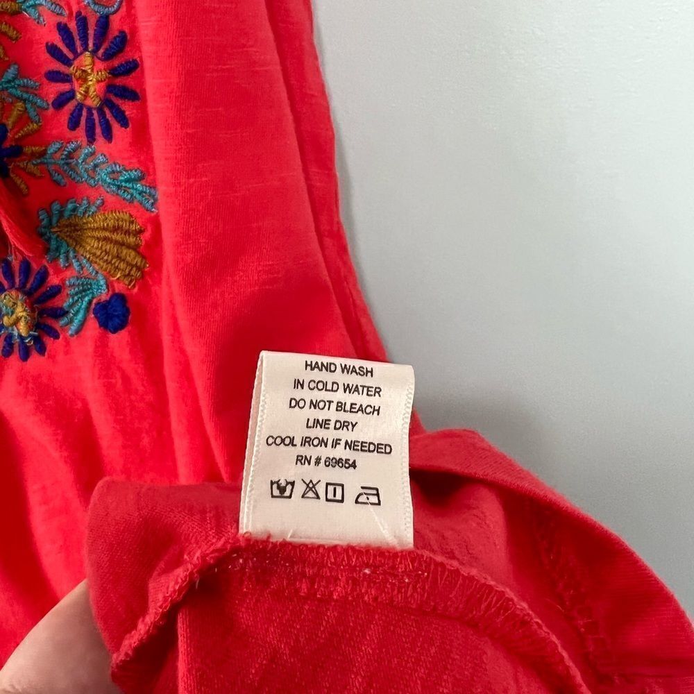 Keep in Touch Red Tank with Embroidery S NWT - Picture 4 of 5